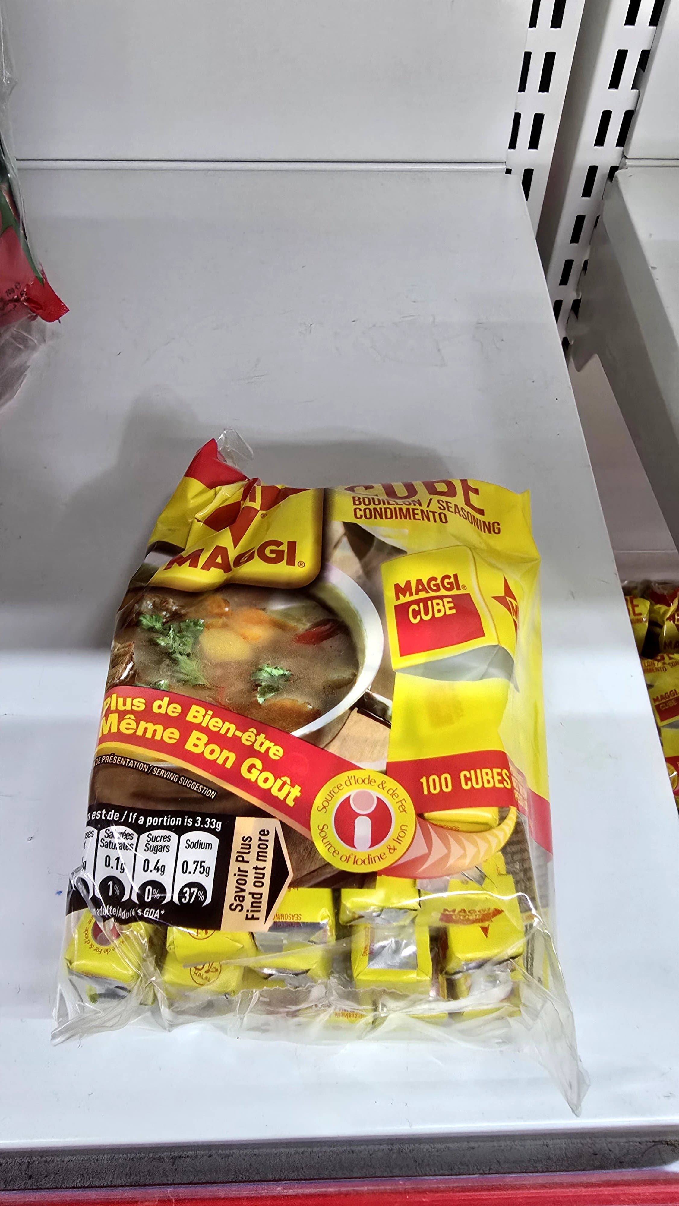 MAGGI ETOILE